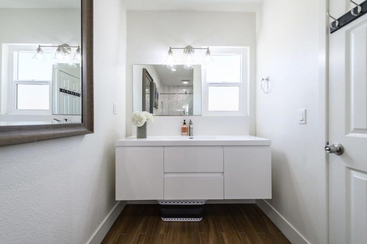 Spacious Disneyland 5 Bedroom 4 Bath House With Game Room 애너하임 외부 사진