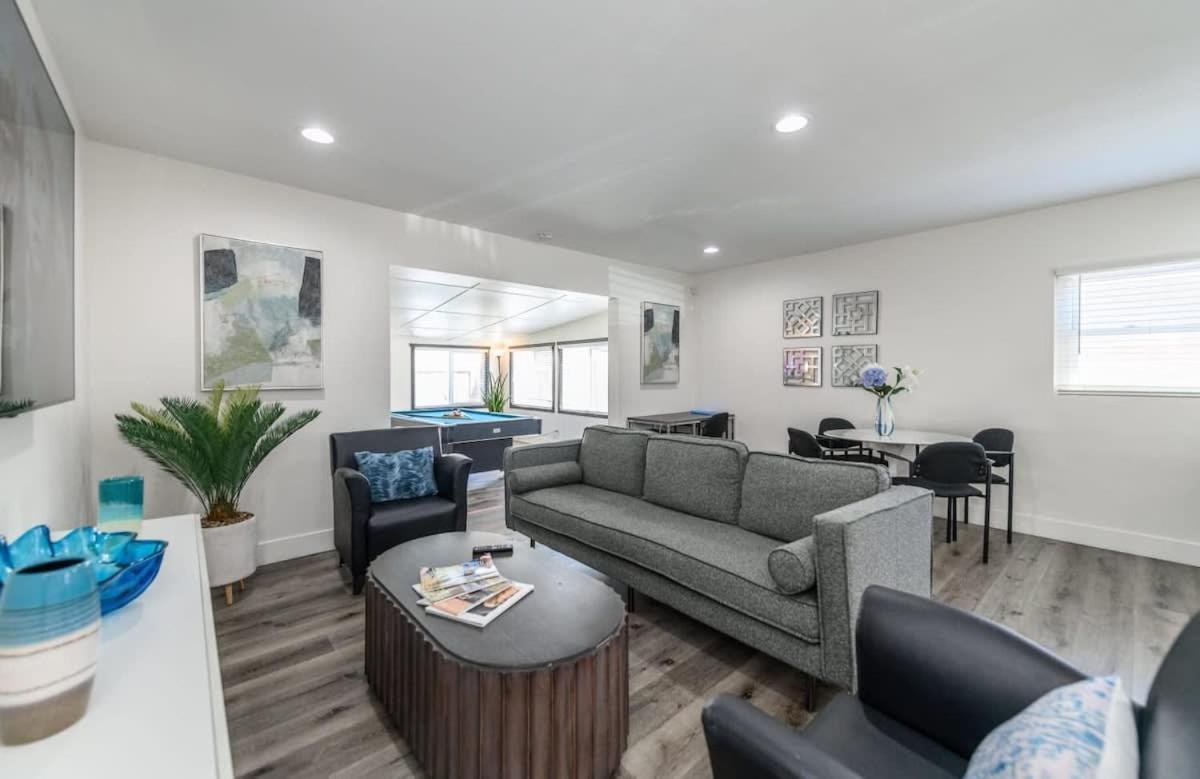 Spacious Disneyland 5 Bedroom 4 Bath House With Game Room 애너하임 외부 사진